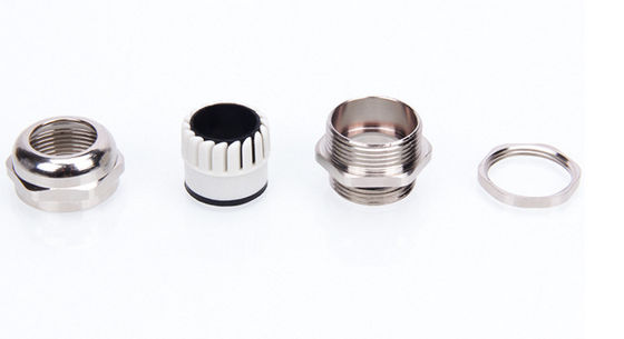 M14X1.5 (((4-8) ケーブル用のニッケル付銅腺接続器 IP68 防水ケーブル腺